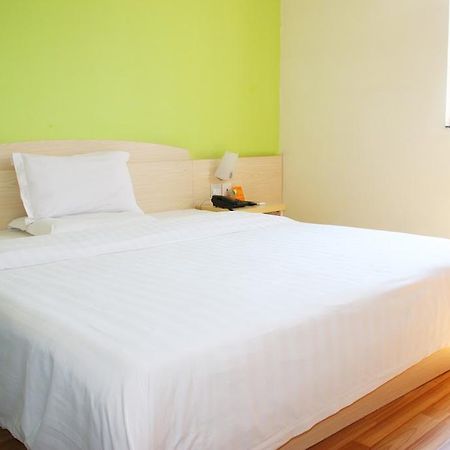 7Days Inn Dalian Gangwan Square Station Port Εξωτερικό φωτογραφία