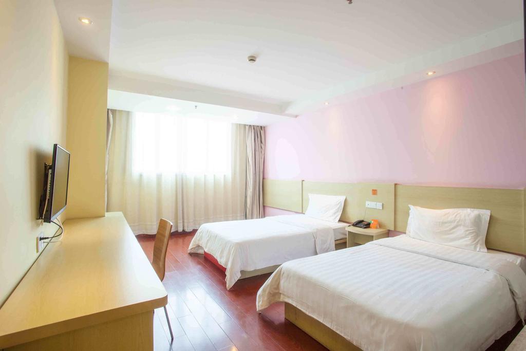 7Days Inn Dalian Gangwan Square Station Port Δωμάτιο φωτογραφία