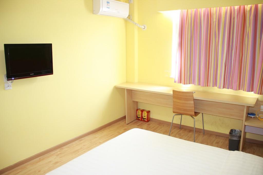 7Days Inn Dalian Gangwan Square Station Port Εξωτερικό φωτογραφία