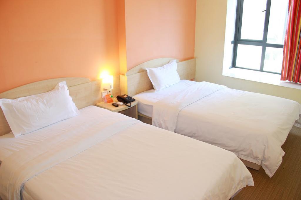 7Days Inn Dalian Gangwan Square Station Port Εξωτερικό φωτογραφία